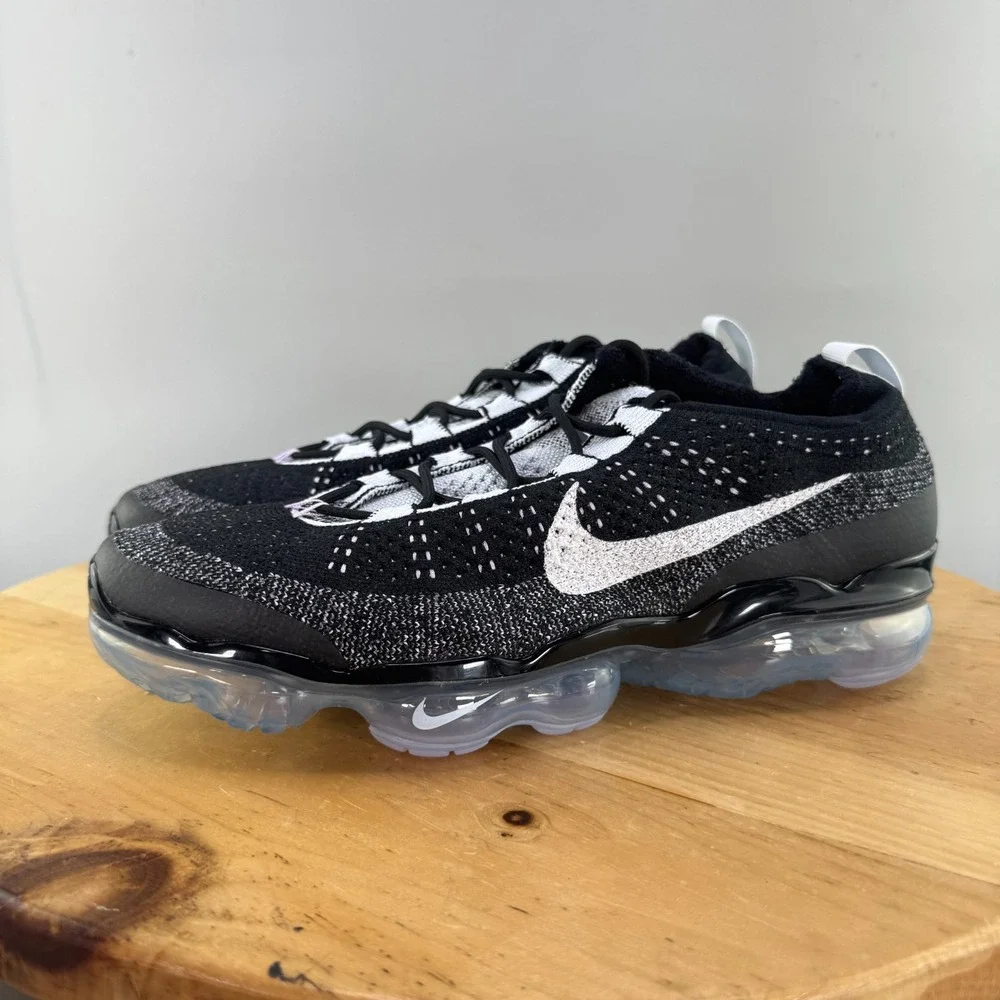 Nike‎ Air Vapormax 2023 FK Mens Size 12 Shoes Flyknit Oreo Black White Blue Tint